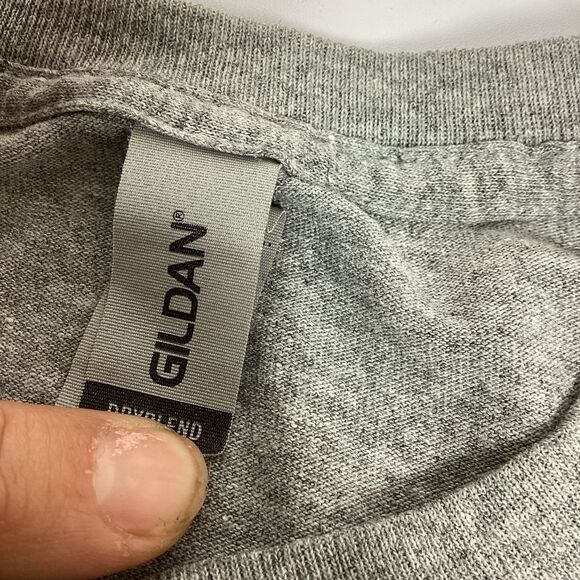 Two Roanoke College Maroons Basketball Tshirts Size Small Gildan Gray Maroon - Picture 4 of 12